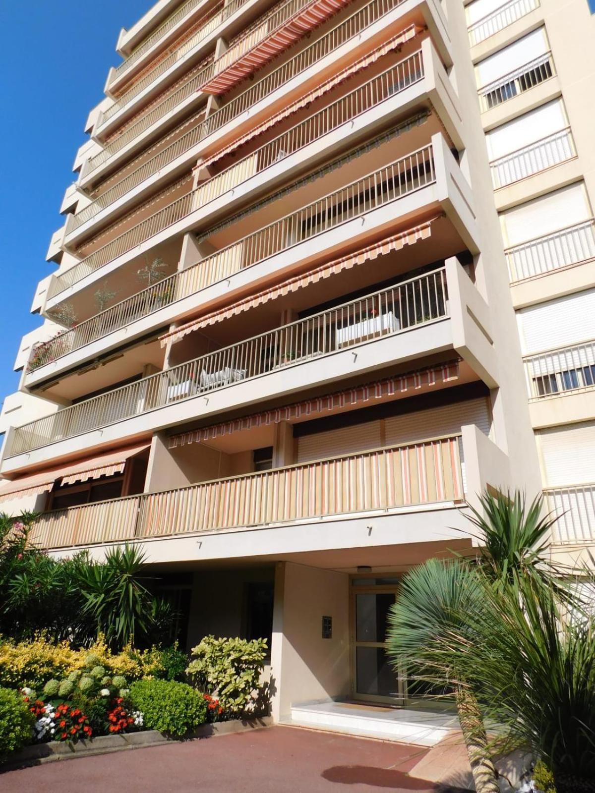 Charming T2 Eden Park With Swimming Pool Private Parking Apartman Juan-les-Pins Kültér fotó